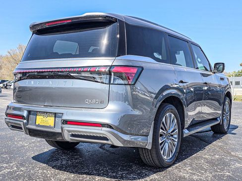 New 2026 INFINITI QX80 Luxe w/ Cargo Package image 30