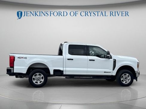 Certified 2025 Ford F250 XLT AWD/4WD image 3