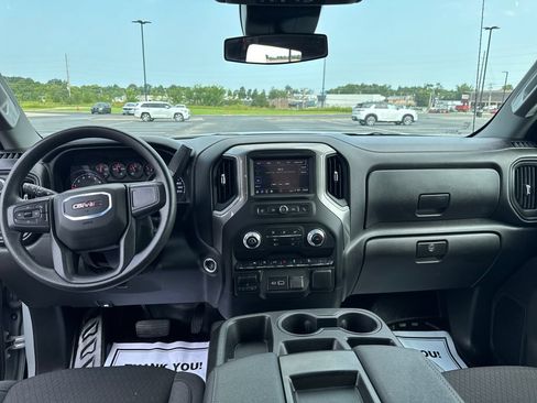 Used 2024 GMC Sierra 1500 Pro w/ Pro Value Package AWD/4WD image 15