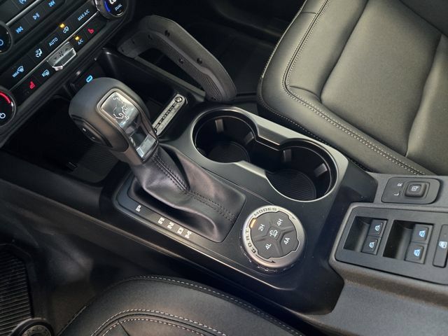New 2025 Ford Bronco Big Bend w/ Black Diamond Package AWD/4WD image 16