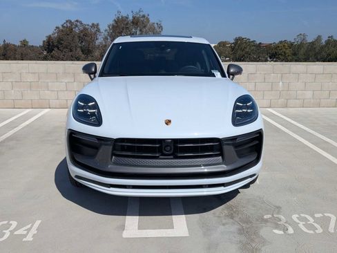 New 2025 Porsche Macan Turbo image 6