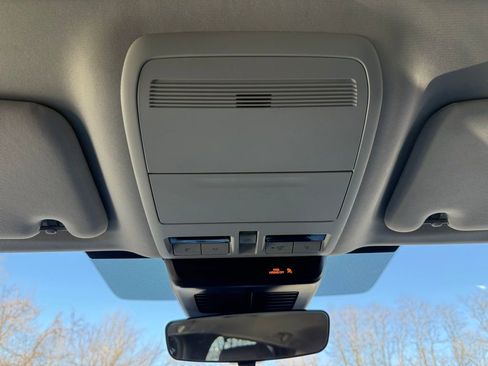 Used 2025 MAZDA CX-90 3.3 Turbo w/ Preferred Package image 40