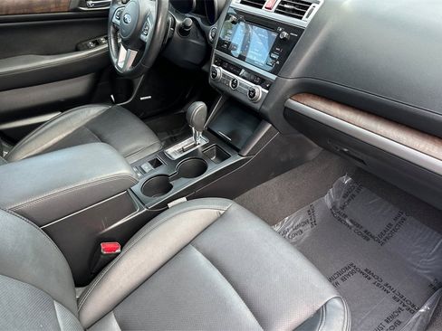 Used 2015 Subaru Outback 3.6R Limited image 16