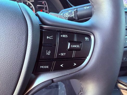 Certified 2025 Lexus ES 350 w/ Premium Package FWD image 21