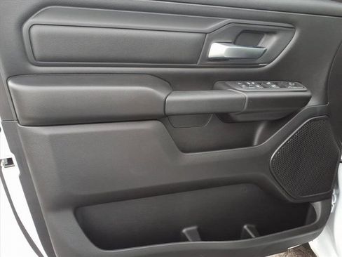 New 2026 RAM 1500 Express image 8