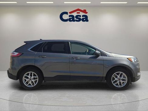 Used 2024 Ford Edge SEL image 2
