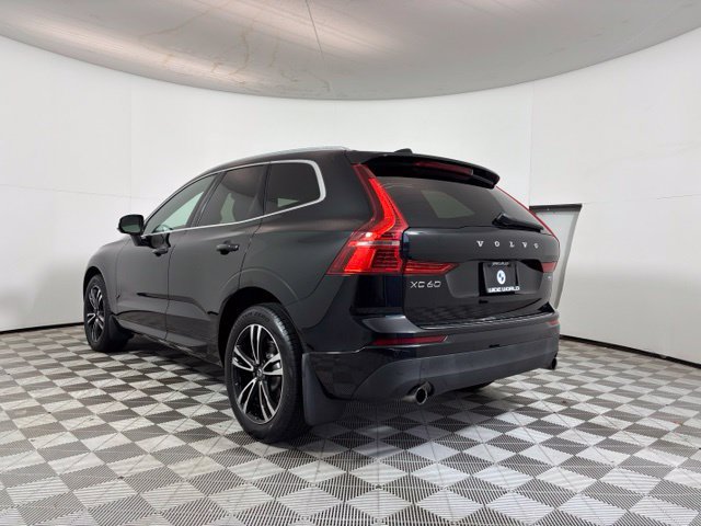 Used 2019 Volvo XC60 T5 Momentum w/ Multimedia Package AWD/4WD image 5