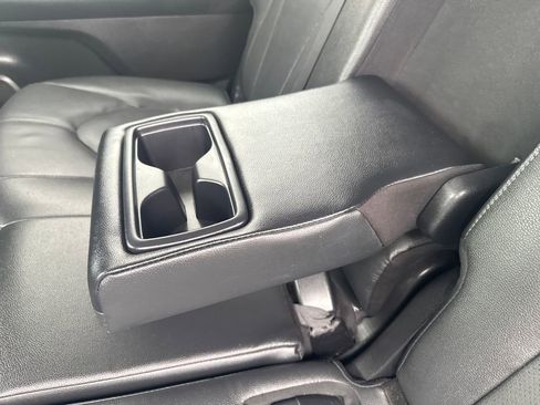 Used 2024 Toyota Grand Highlander AWD image 37