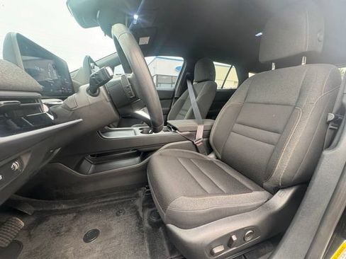 Used 2024 Honda Prologue EX image 13