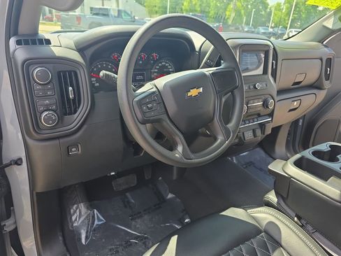 Used 2024 Chevrolet Silverado 1500 Custom AWD/4WD image 15
