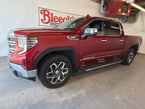Used 2025 GMC Sierra 1500 SLT w/ SLT Premium Plus Package AWD/4WD image 3