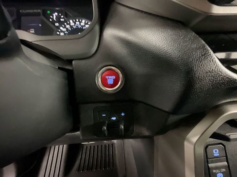 Used 2022 Toyota Tundra SR5 image 16