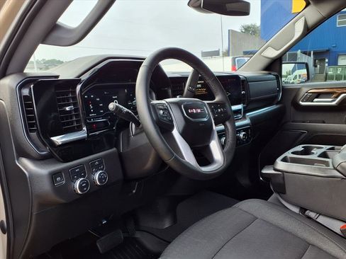 Used 2023 GMC Sierra 1500 Elevation image 11