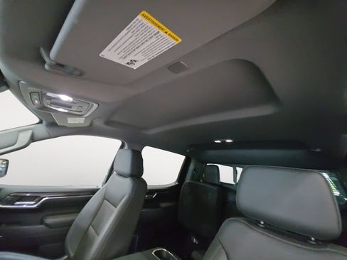 Certified 2023 Chevrolet Silverado 1500 LTZ AWD/4WD image 12