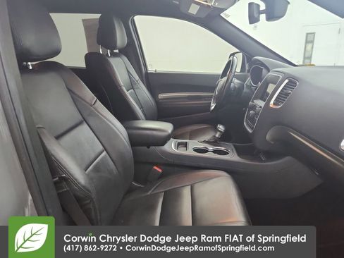 Used 2020 Dodge Durango SXT image 33