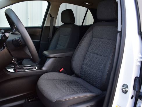 Used 2022 Chevrolet Equinox LT FWD image 17