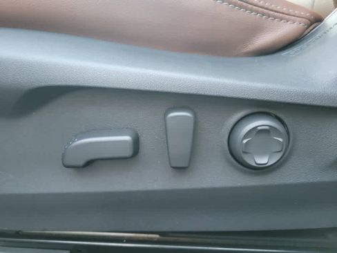 Certified 2023 Subaru Legacy Touring XT image 30