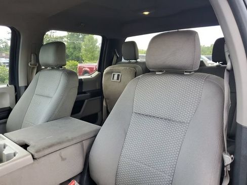 Used 2015 Ford F150 XLT AWD/4WD image 11
