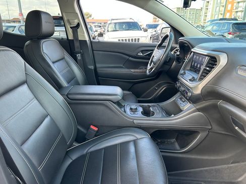 Used 2022 GMC Acadia Denali w/ Denali Ultimate Package image 38