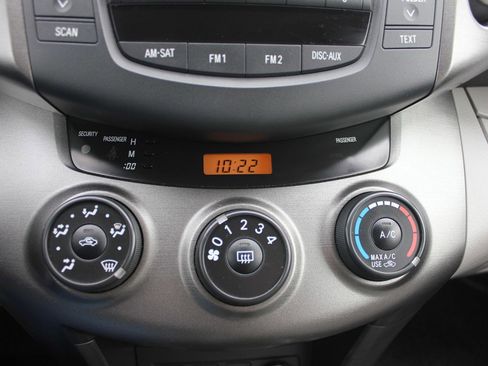 Used 2009 Toyota RAV4 4WD image 19