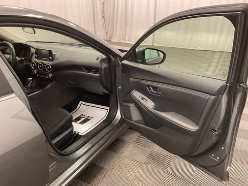 Used 2024 Nissan Sentra S image 23