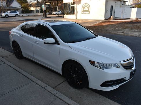 Used 2017 Acura TLX V6 w/ Technology Package image 39