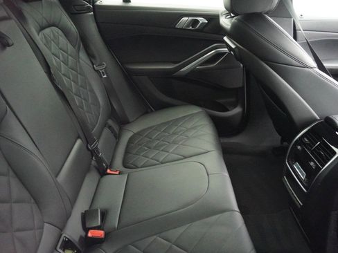 Used 2023 BMW X6 xDrive40i w/ M Sport Package AWD/4WD image 11