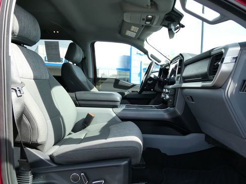 Used 2021 Ford F150 XLT w/ Equipment Group 302A High image 13