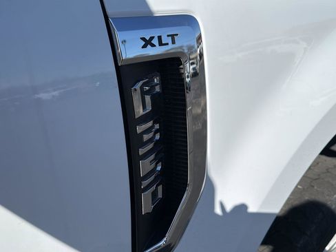 Used 2022 Ford F350 XLT image 26