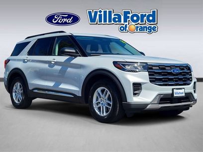 Used 2025 Ford Explorer Active