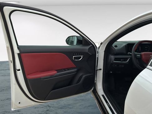 New 2026 Kia K4 GT-Line w/ GT-Line Premium Package FWD image 29
