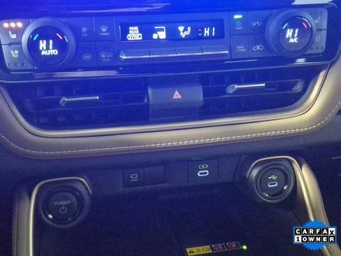 Used 2024 Toyota Grand Highlander AWD Hybrid image 19