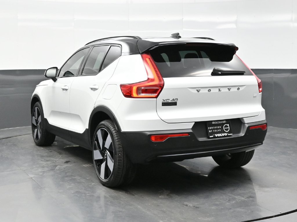 Used 2023 Volvo XC40 Recharge Ultimate AWD/4WD image 5