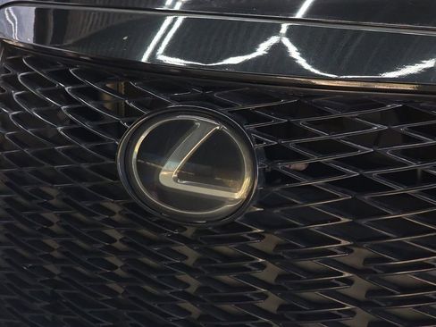 Used 2021 Lexus IS 350 F Sport w/ Navigation Package image 34