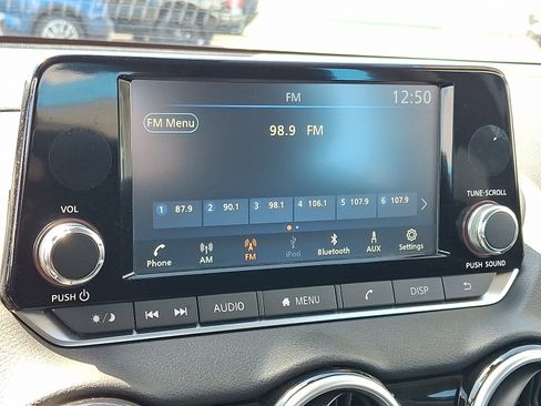 Used 2025 Nissan Sentra S FWD image 18