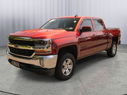 Used 2018 Chevrolet Silverado 1500 LT w/ All Star Edition AWD/4WD image 17