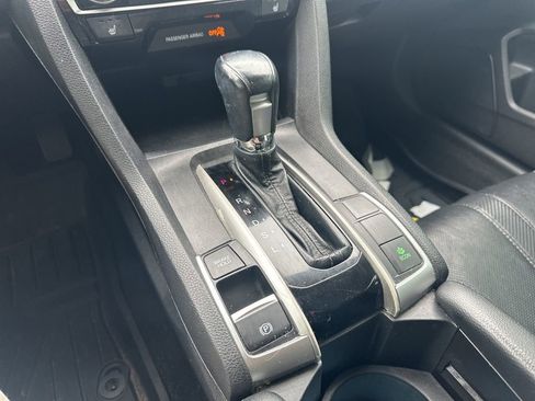 Used 2016 Honda Civic Touring image 26