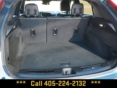 Used 2025 Cadillac XT4 Premium Luxury AWD/4WD image 26
