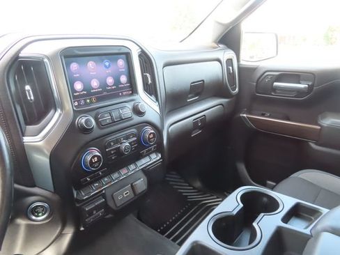Used 2019 Chevrolet Silverado 1500 RST AWD/4WD image 34
