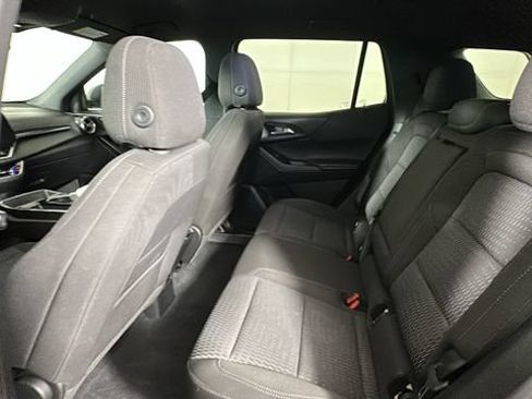 Used 2025 Chevrolet Equinox LT FWD image 25