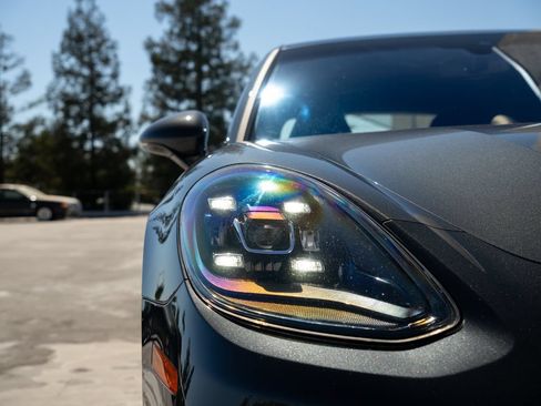Certified 2023 Porsche Panamera 4S AWD/4WD image 23
