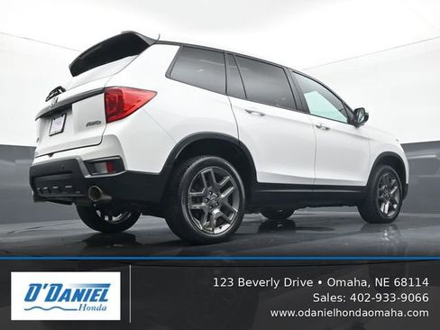 Used 2023 Honda Passport EX-L image 12
