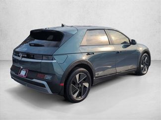 New 2026 Hyundai Ioniq 5 SEL video 2