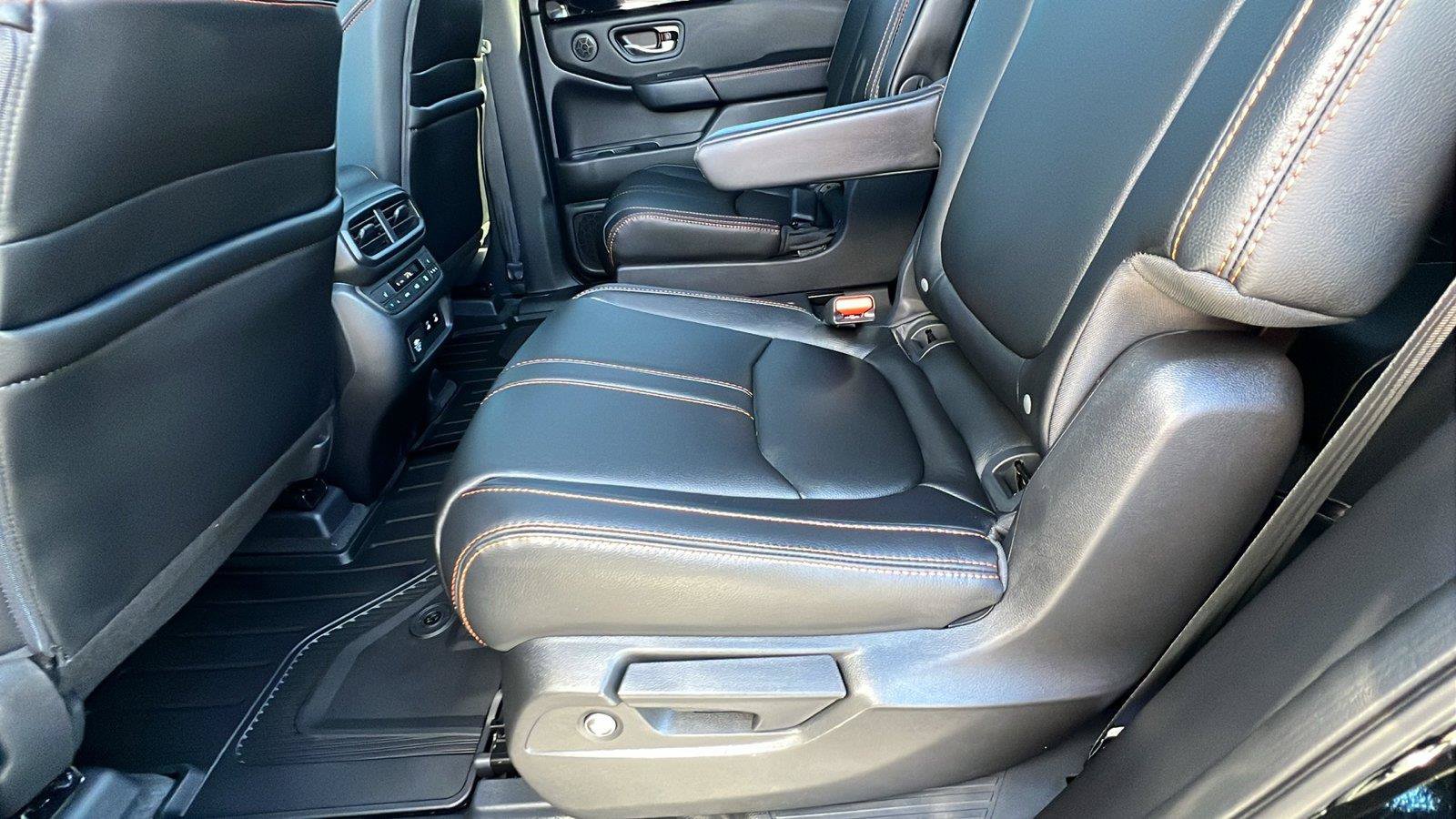 New 2026 Honda Pilot TrailSport image 19