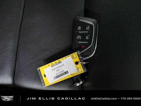 Certified 2025 Cadillac XT4 Premium Luxury FWD image 24