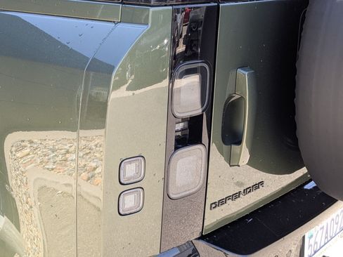 Certified 2026 Land Rover Defender 110 S AWD/4WD image 13