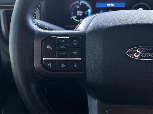 Used 2024 Ford F150 Lightning Lariat image 23