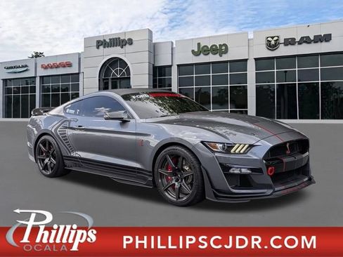 Used 2021 Ford Mustang Shelby GT500 w/ Technology Package RWD image 1