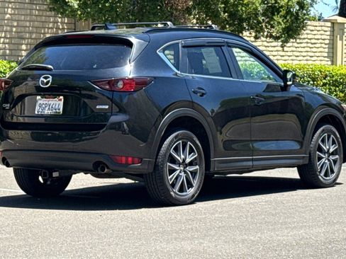 Used 2018 MAZDA CX-5 Touring w/ Preferred Equipment Package AWD/4WD image 5