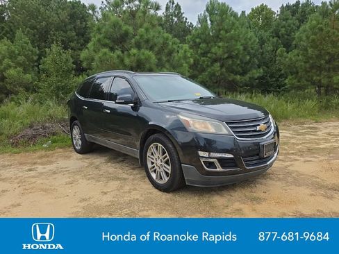 Used 2015 Chevrolet Traverse LT w/ Style and Technology Package AWD/4WD image 6